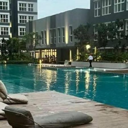 B2U Residensi Rimbun Kajang 2 Bedrooms ภายนอก รูปภาพ
