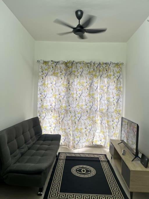 B2U Residensi Rimbun Kajang 2 Bedrooms ภายนอก รูปภาพ