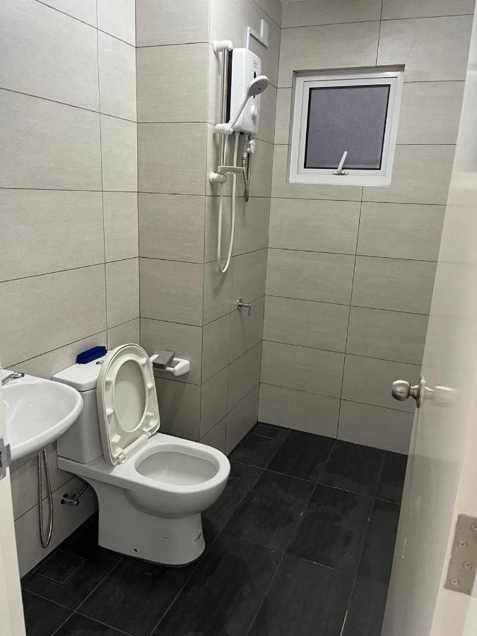 B2U Residensi Rimbun Kajang 2 Bedrooms ภายนอก รูปภาพ